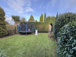 Front/Play Garden- click for photo gallery